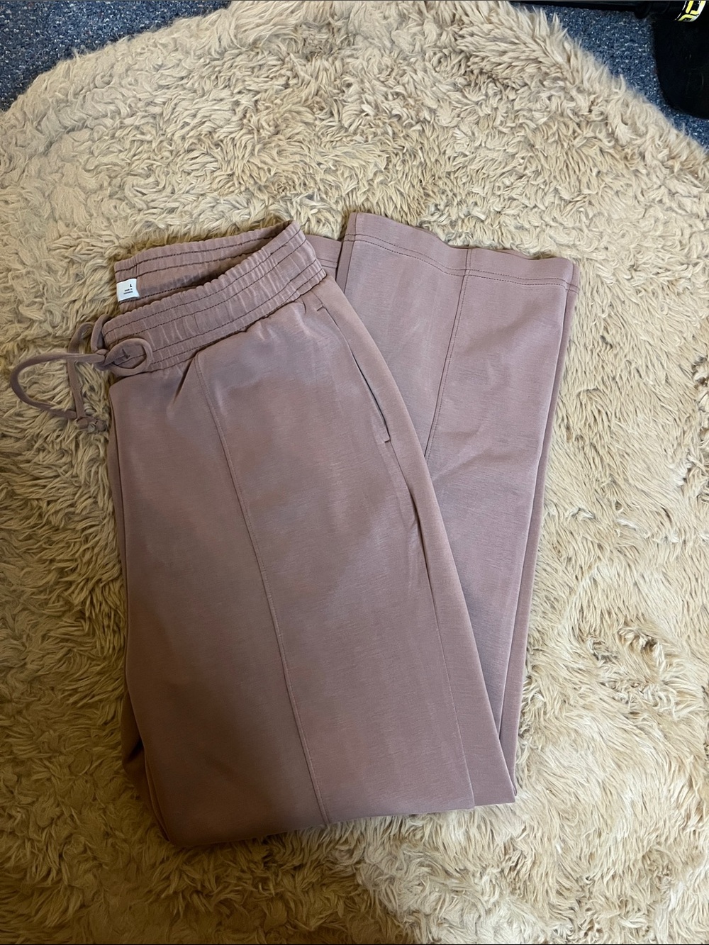 Women's Drawstring Lounge Pants in Dusty Mauve